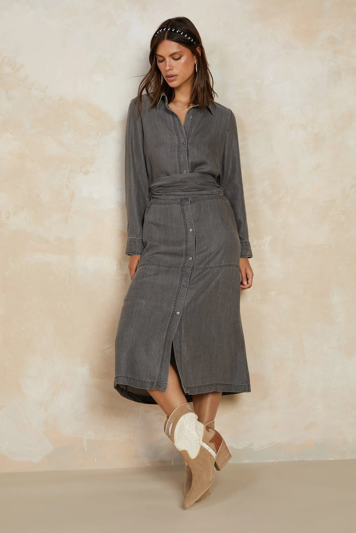 CHAMBRAY SHIRT DRESS